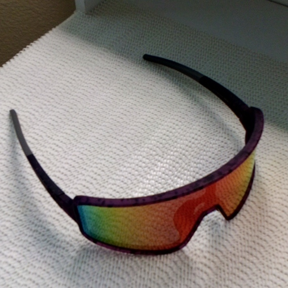 AS IS Women's Sunglasses - Picture 2 of 4